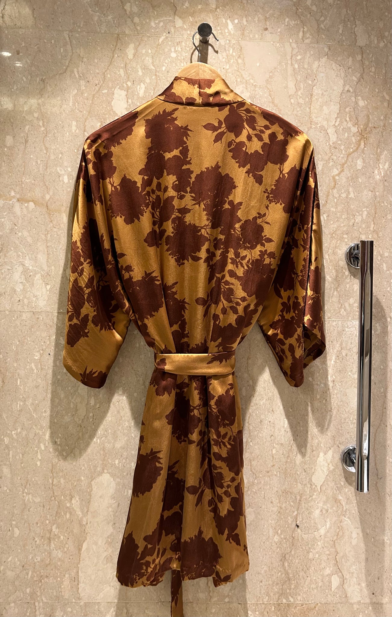 Dream About Me Short Silk Robe: Smoked Cacao Caramel
