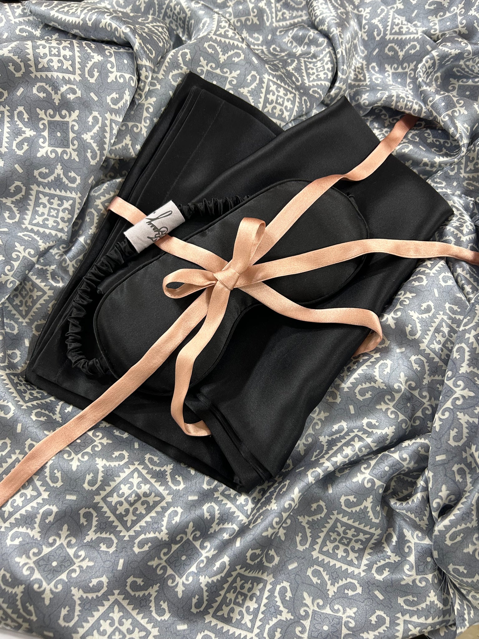 The Melo Gift Set: Organic Ahimsa Peace Silk Pillowcase and Sleep Eye Pillow in Ebony Noir
