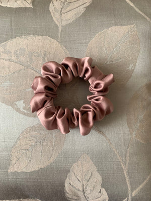 Organic Peace Silk Scrunchies- 003 Large